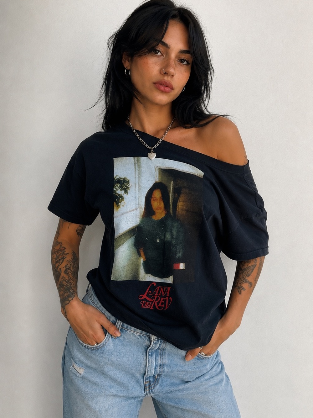 Graphic Off-Shoulder Black Women's Tee Lana del ray.  Small